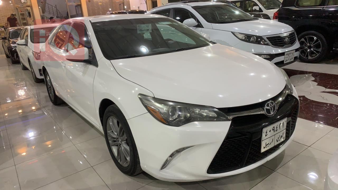 تۆیۆتا کامری